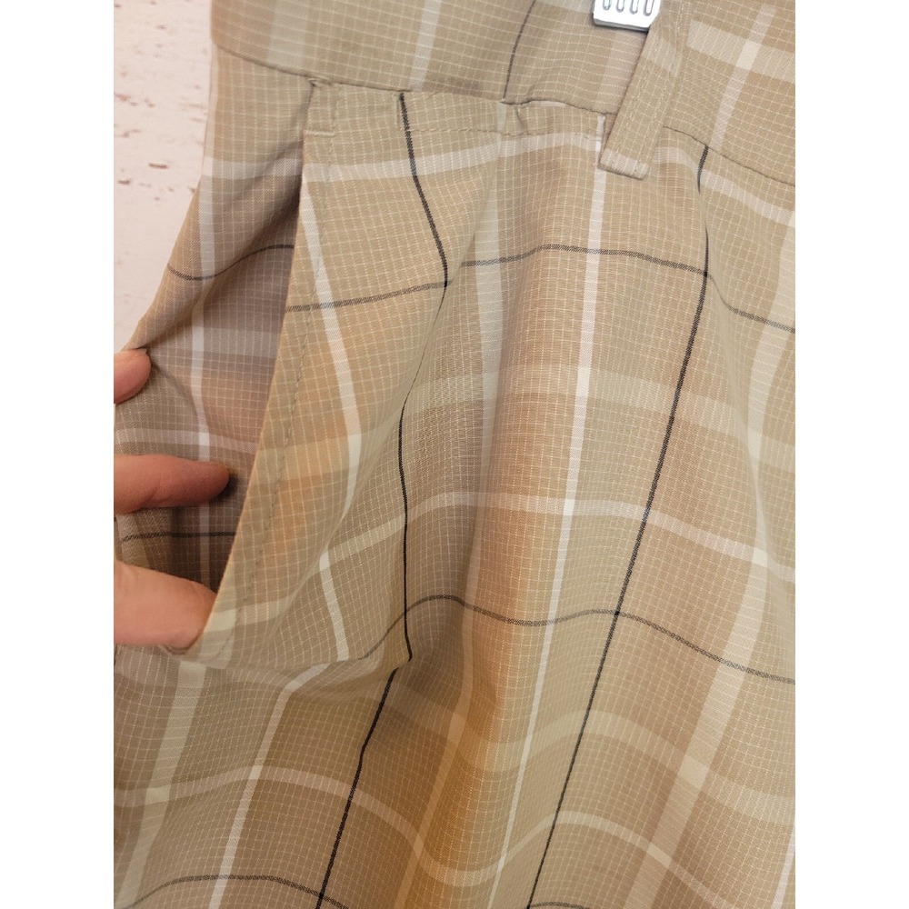 PGA Tour Golf Shorts Plaid Performance Classic Fit Activewear Beige Tan Mens 34 - Picture 7 of 10